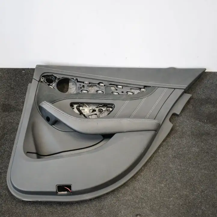 Mercedes-Benz C W205 (2014 - 2021) Обшивка задней двери — фото 1
