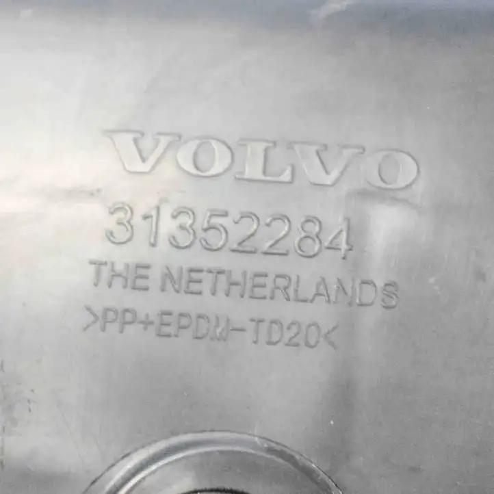 Volvo V60 (2013 - 2018) 31352284 Кронштейн угловой части бампера — фото 3