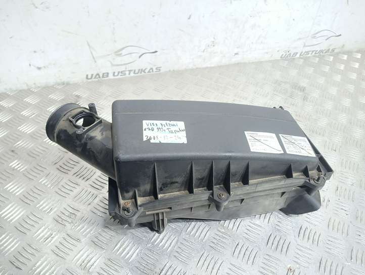 Ford Mondeo Mk III (2000 - 2007)   Коробка воздушного фильтра