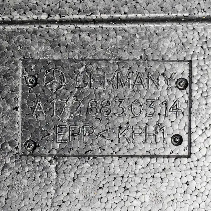 Mercedes-Benz SLK R172 (2011 - 2017) A1726830314 Прочая отделка багажника — фото 6