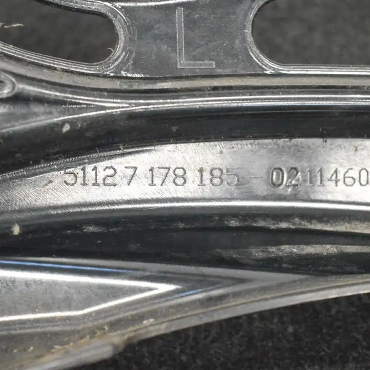 BMW 5 E60 E61 (2004 - 2010) 7178185 Кронштейн угловой части бампера — фото 2