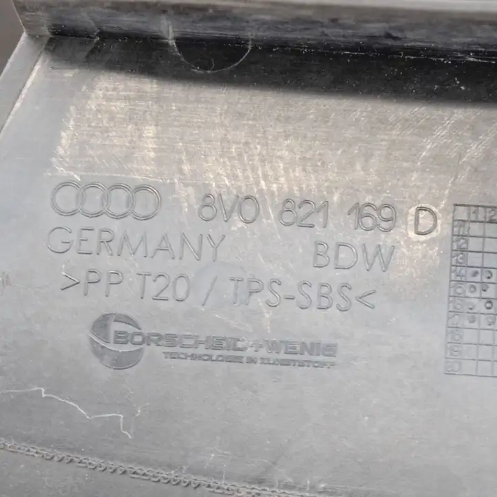 Audi A3/S3 8V (2012 - 2016) 8V0821169D Другая часть кузова — фото 4