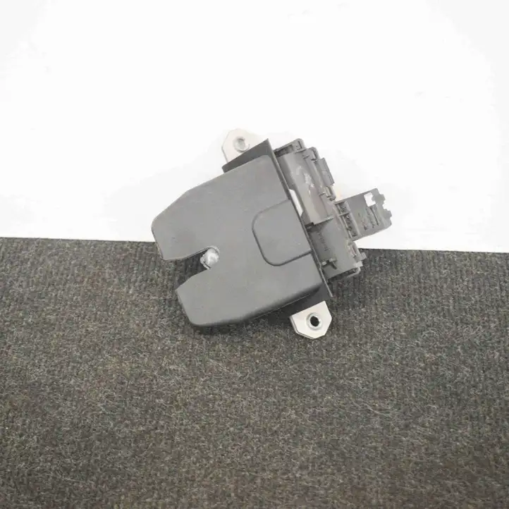 Ford Focus (2011 - 2015) BM51R442A66DA Замок крышки багажника — фото 5