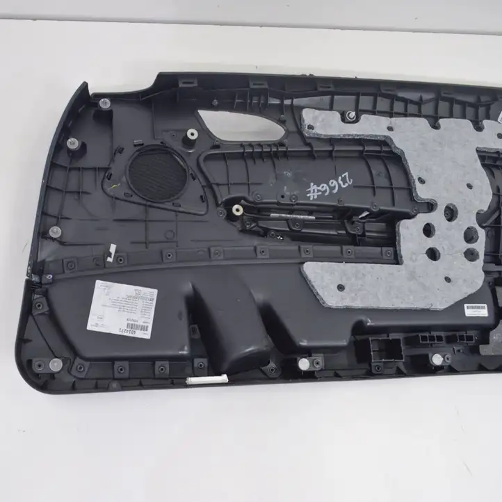 BMW 2 F22 F23 (2013 - 2017) Обшивка передней двери — фото 2