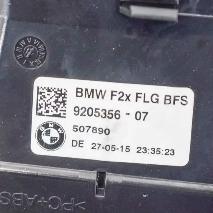 BMW 2 F22 F23 (2013 - 2017) 92053569205376 Воздушная решетка панели — фото 3