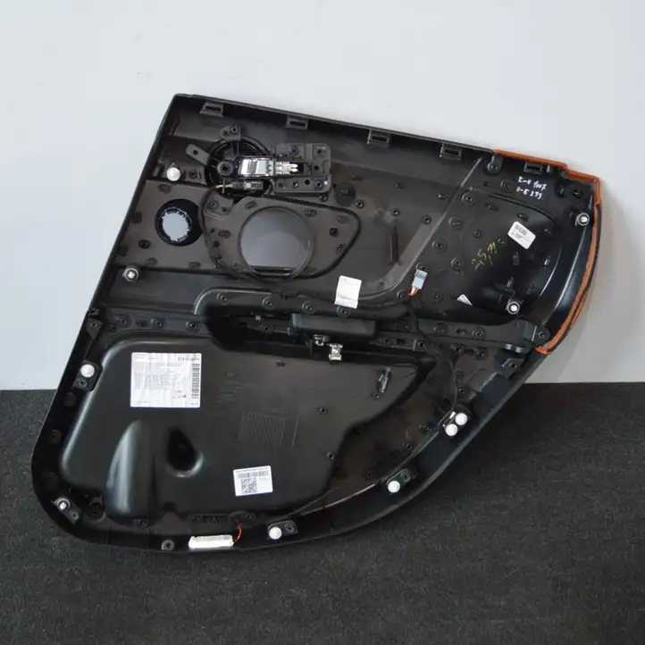 Mini Cooper Countryman F60 (2016 - 2020) 7404651 Обшивка задней двери — фото 3