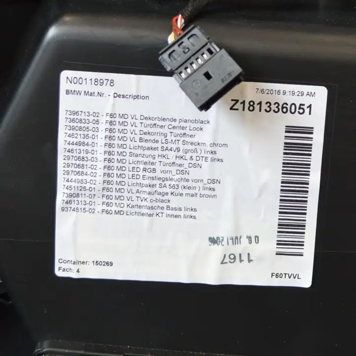 Mini Cooper Countryman F60 (2016 - 2020) 7444965 Обшивка передней двери — фото 10