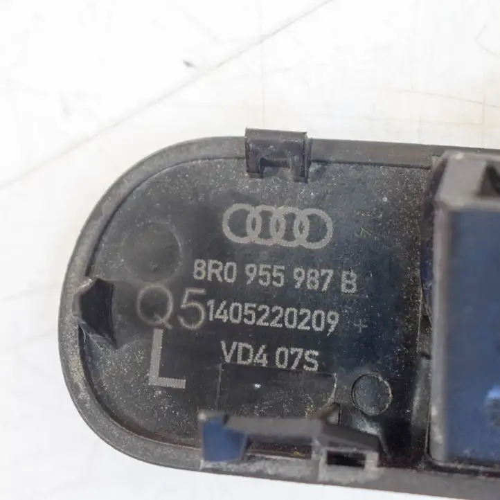 Audi Q5 SQ5 (2012 - 2017) 8R0955987B Другая часть кузова — фото 2