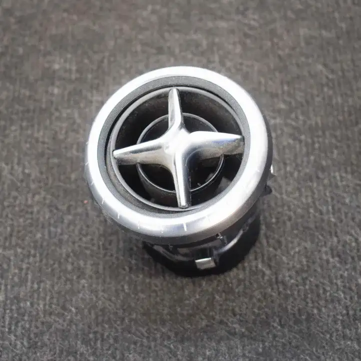 Mercedes-Benz CLA C117,X117,W117 (2013 - 2019) A1178300354 Воздушная решетка панели — фото 3