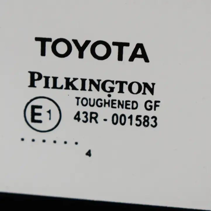 Toyota Auris E180 (2012 - 2018) 43R001583 Заднее боковое стекло — фото 6