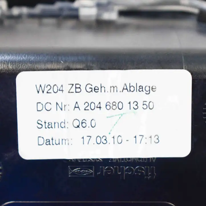 Mercedes-Benz C W204 (2007 - 2014) A2046801350 Передняя пепельница — фото 5