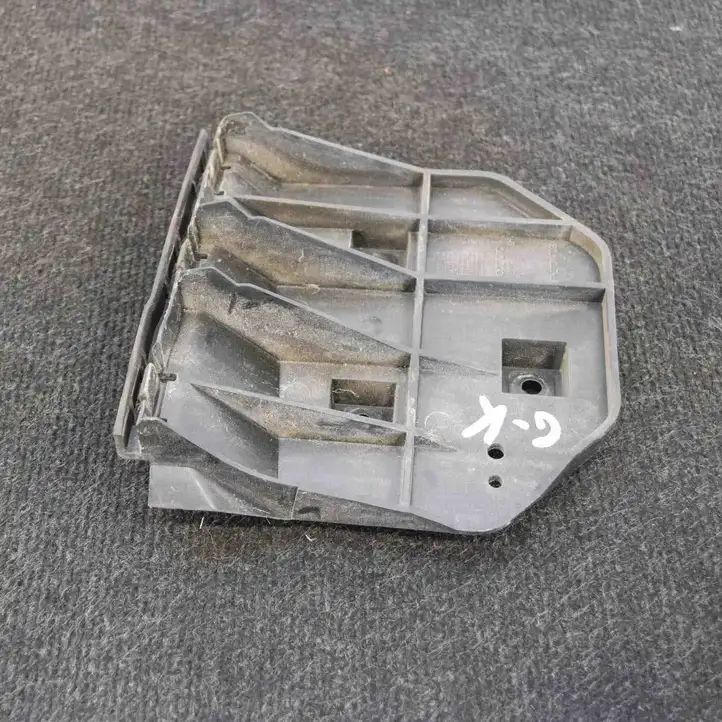 Volvo V50 (2004 - 2008) 30763019 Кронштейн угловой части бампера — фото 4