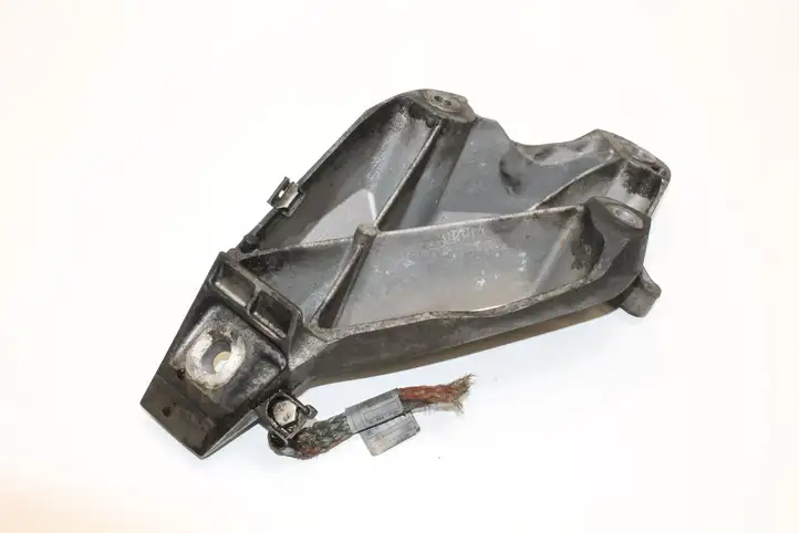BMW X5 E70 (2006 - 2013) 6787489 Кронштейн двигателя — фото 1