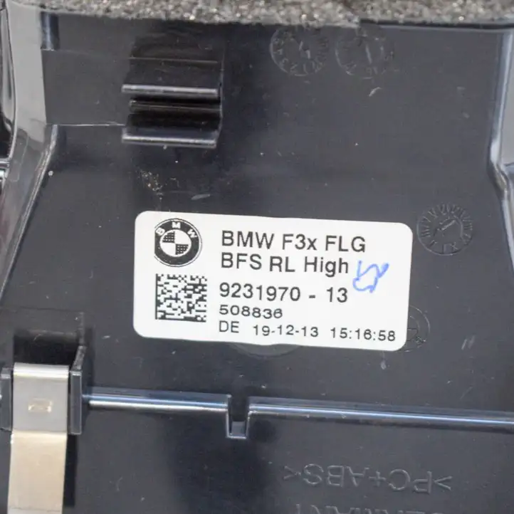 BMW 3 GT F34 (2013 - 2017) 9231970 Воздушная решетка панели — фото 6