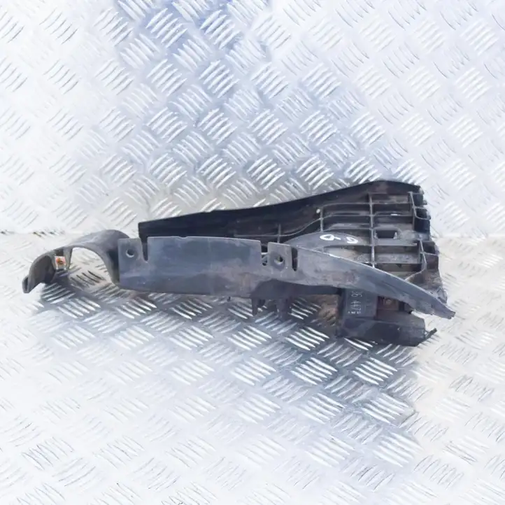 BMW 5 E60 E61 (2004 - 2010) 7895752 Кронштейн заднего бампера — фото 3