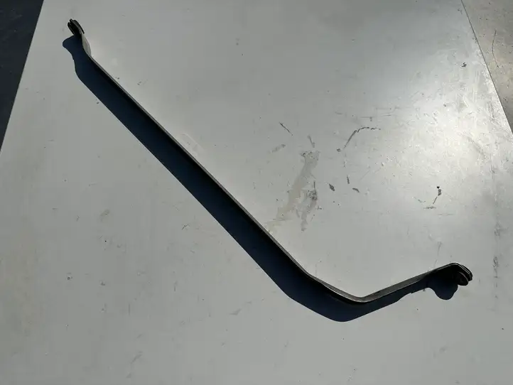 BMW 3 E92 E93 (2005 - 2014) 7195175 Кронштейн топливного бака — фото 1