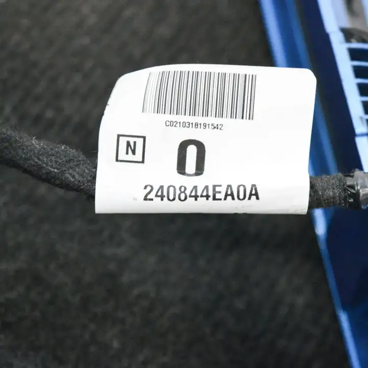 Nissan Qashqai (2017 - 2020) 240844EA0A Подсветка номера — фото 9