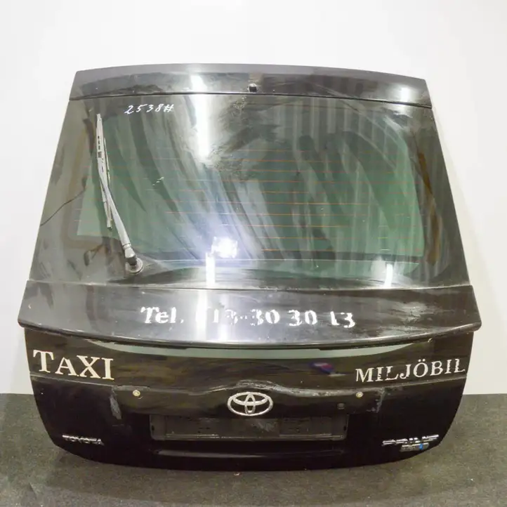 Toyota Prius (NHW20) (2003 - 2009) 6700547080 Крышка багажника — фото 1
