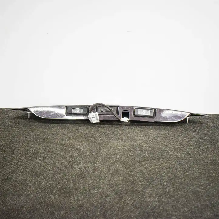 Nissan Qashqai (2013 - 2017) 908104EUXX Подсветка номера — фото 2