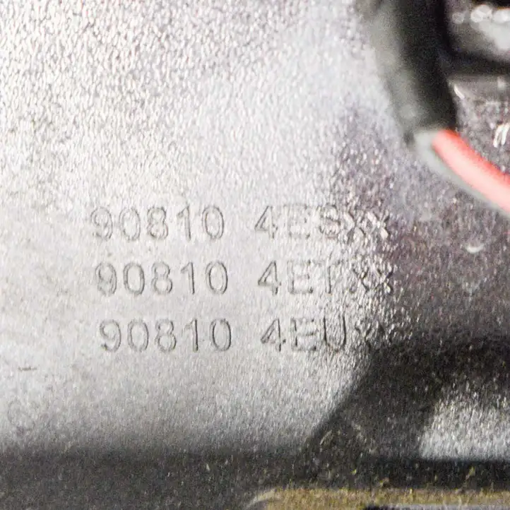 Nissan Qashqai (2013 - 2017) 908104EUXX Подсветка номера — фото 4