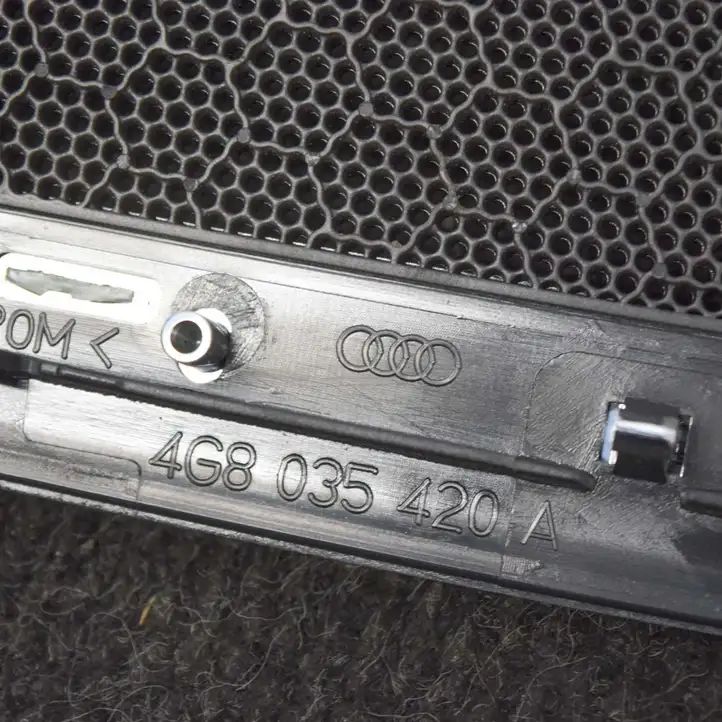 Audi A7 S7 4G (2010 - 2014) 4G8035420A Накладка центрального динамика — фото 5