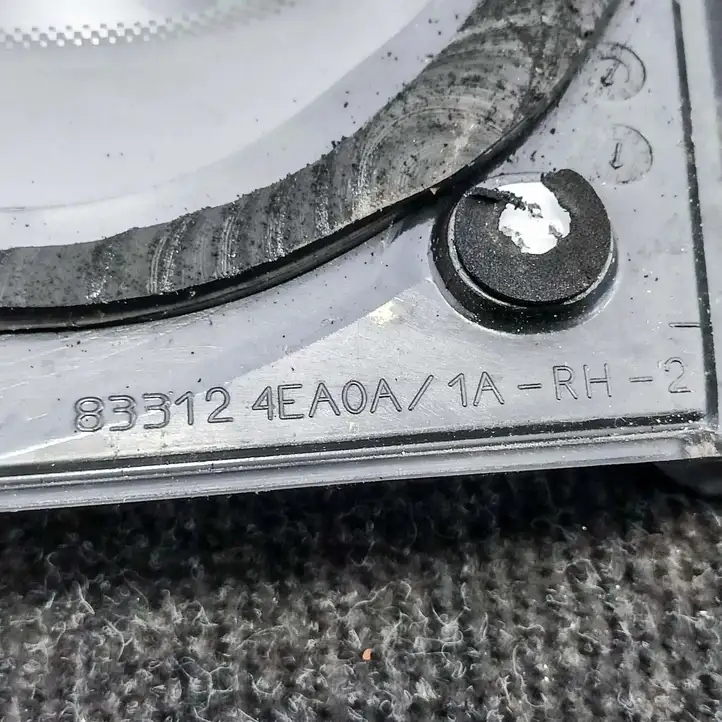 Nissan Qashqai (2013 - 2017) 43R001595 Форточка двери — фото 4