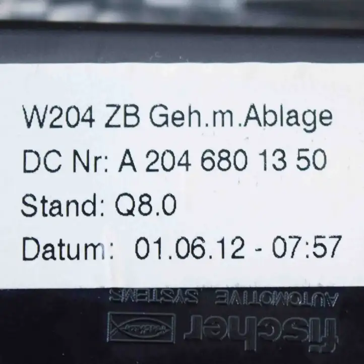 Mercedes-Benz C W204 (2007 - 2014) A2046801350 Передняя пепельница — фото 10
