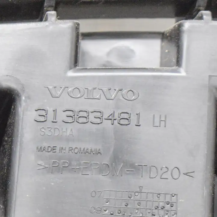 Volvo XC60 (2013 - 2017) 31383481 Кронштейн угловой части бампера — фото 6