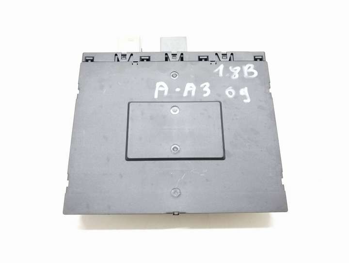 Audi A3/S3 8P (2008 - 2013)  8P0907279F Mодуль kомфортa