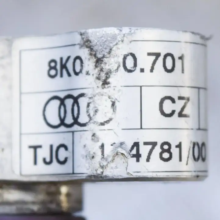 Audi A4 S4 B8 8K (2011 - 2015) Трубки и шланги кондиционера — фото 8