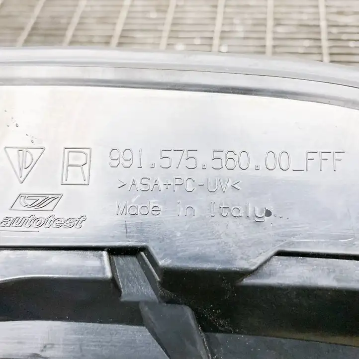 Porsche 911 991 (2011 - 2019) 99150446001 Детали воздухозаборника — фото 6