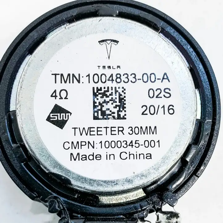 Tesla Model X (2015 - 2021) 100483300A Динамики задних дверей — фото 6