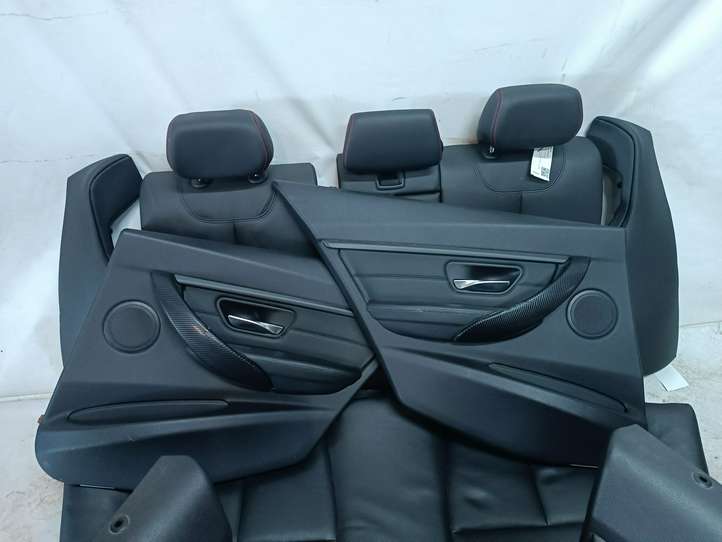 BMW 3 F30 F35 F31 (2012 - 2018)   Комплект сидений