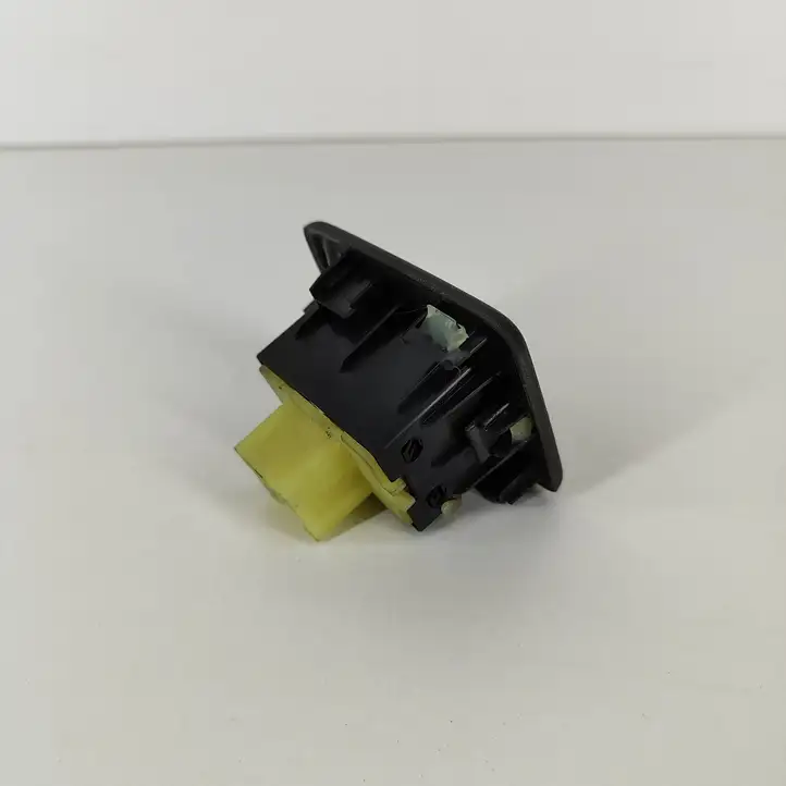 Opel Vivaro (2014 - 2018) Кнопка стеклоподъемников — фото 2