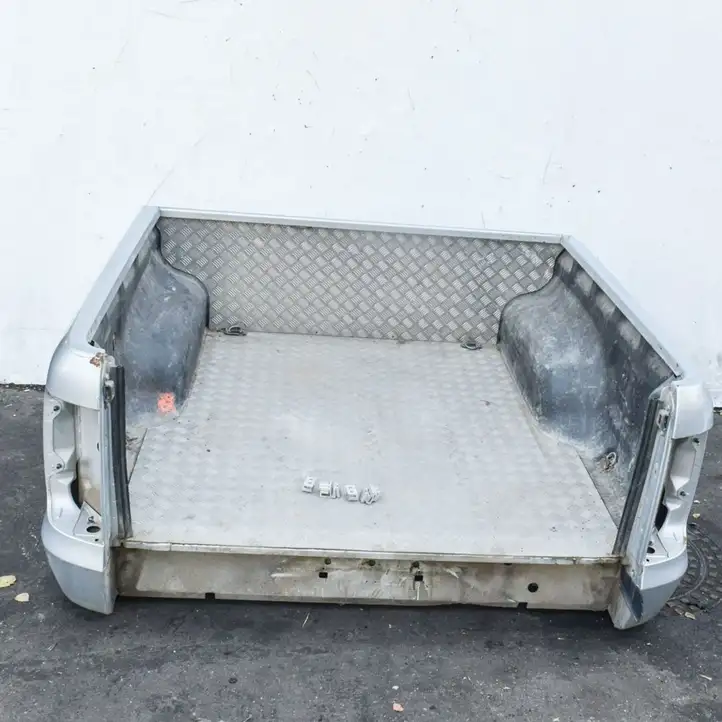 Volkswagen Amarok (2010 - ) Другая часть кузова — фото 5