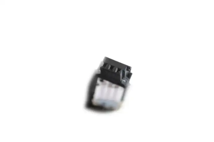 BMW 6 E63 E64 (2002 - 2010) 7079959 Верхняя обшивка стойки B — фото 4