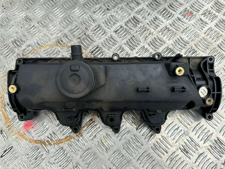 Dacia Logan II (2012 - 2020)  8200629199 Крышка головки
