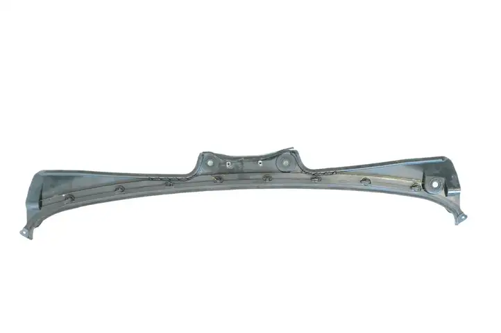 BMW 6 E63 E64 (2002 - 2010) 7008922 Жабо стеклоочистителей — фото 1