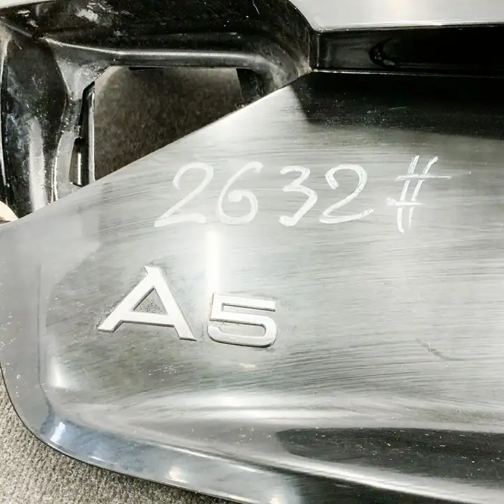 Audi A5 8T 8F (2011 - 2016) 8T0827023AJ Крышка багажника — фото 4