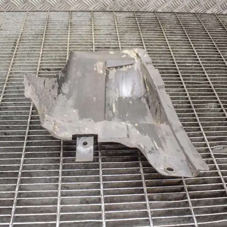 Toyota Verso (2012 - 2015) 525910F010 Другая часть кузова — фото 4