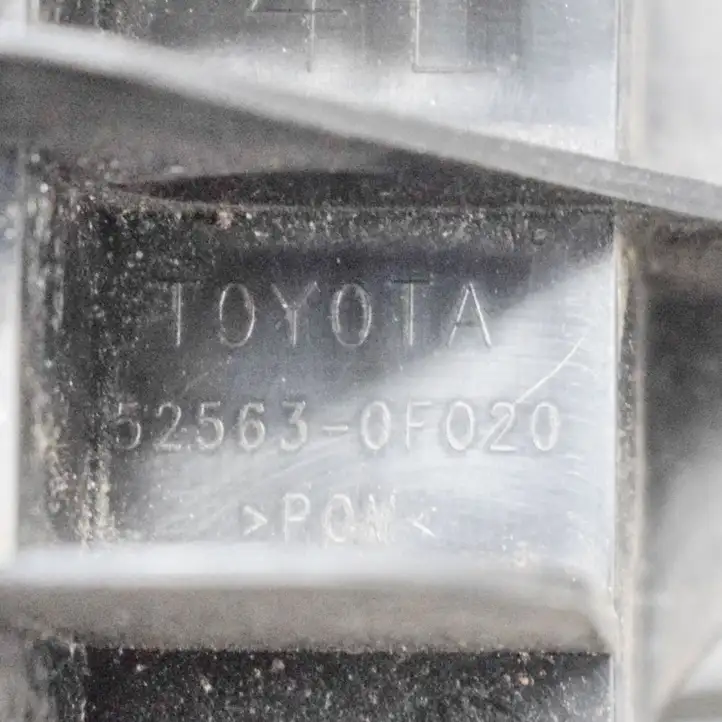 Toyota Verso (2012 - 2015) 525630F020 Кронштейн угловой части бампера — фото 7