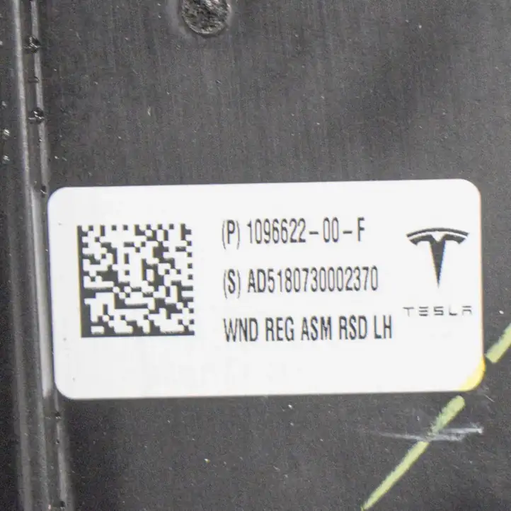 Tesla Model 3 (2017 - 2023) 109662200F Стеклоподъемник передней двери (комплект) — фото 7