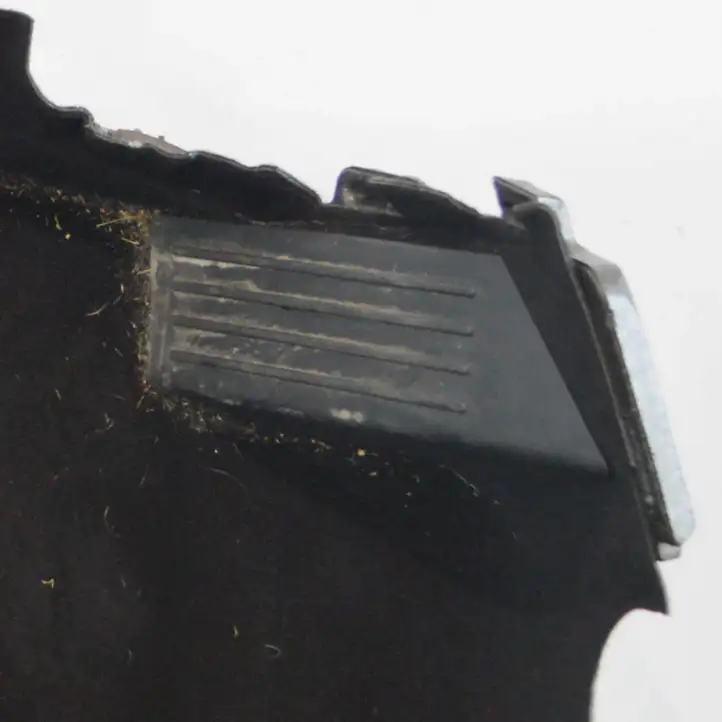 Tesla Model 3 (2017 - 2023) 110967800A Задний коврик салона — фото 3