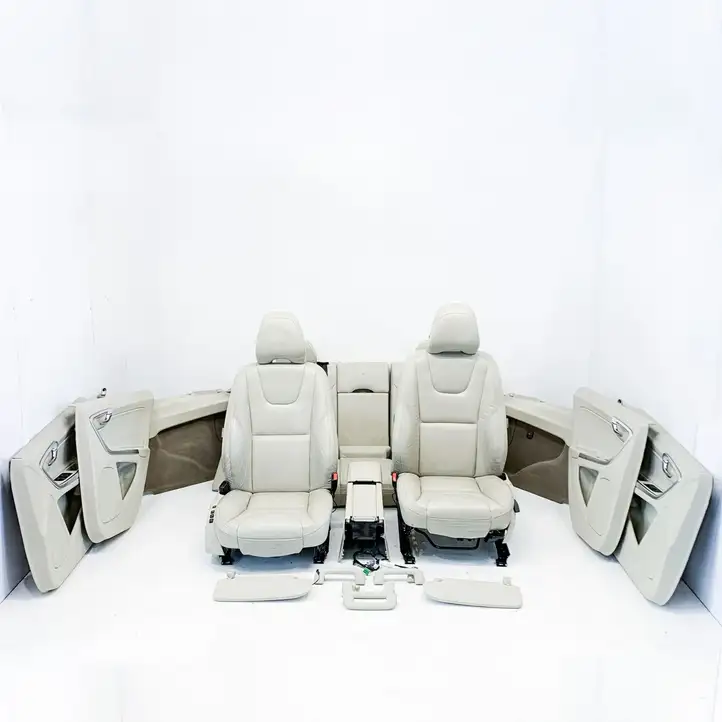 Volvo V60 (2010 - 2013) 31252330 Комплект салона — фото 1