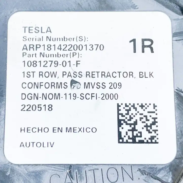 Tesla Model 3 (2017 - 2023) 108127901F Передний ремень безопасности — фото 9