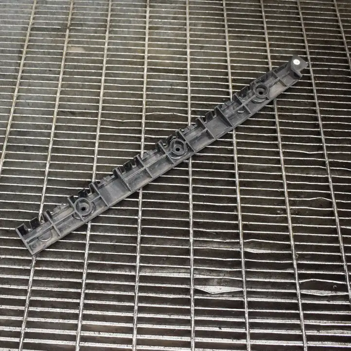 Ford Transit (2013 - 2017) BK3117A881BA Кронштейн заднего бампера — фото 1