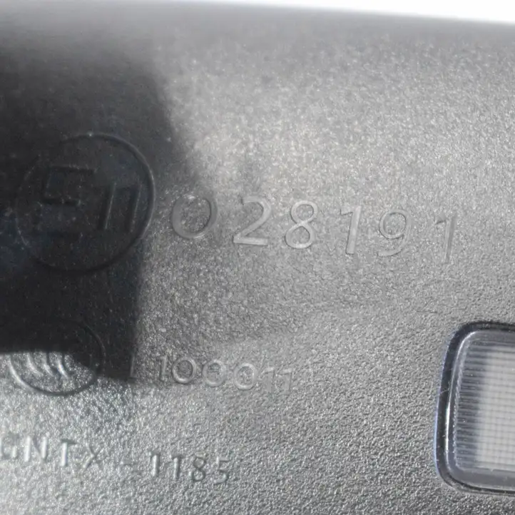 Volkswagen PASSAT B8 (2015 - ) E11028191 Салонное зеркало заднего вида — фото 5