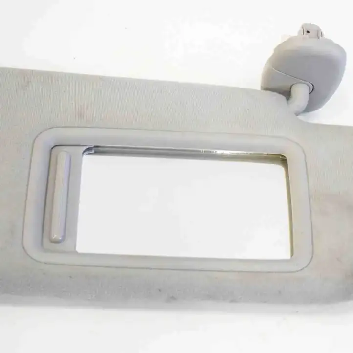 Toyota Prius (XW30) (2009 - 2015) Солнцезащитный козырек — фото 3