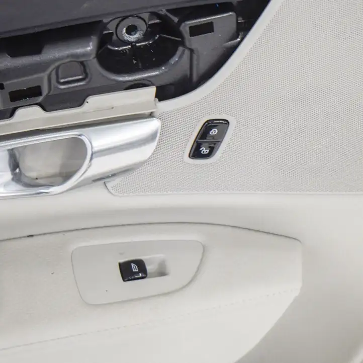 Volvo S90, V90 (2016 - 2020) Обшивка передней двери — фото 3