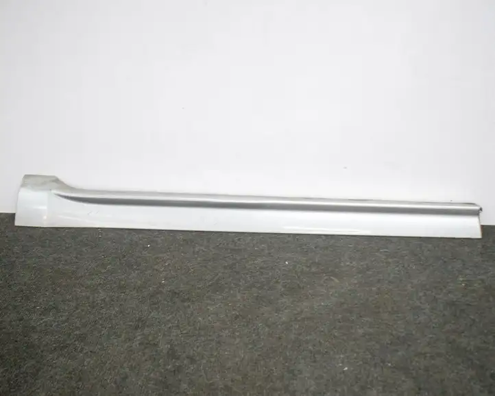 Volkswagen Sharan (2010 - 2015) 7N0854949H Молдинги задней двери — фото 2